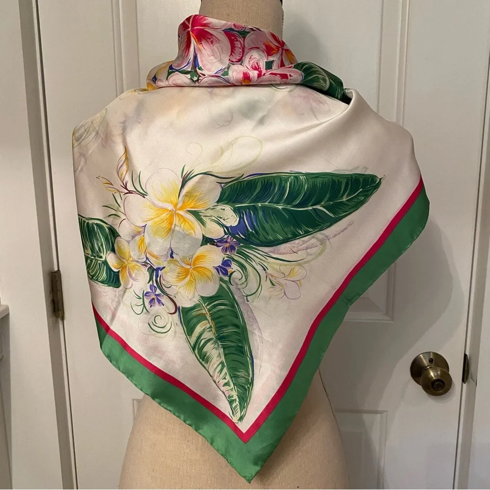 THE BERMUDA PERFUMERY AND GARDENS SCARF WHITE PINK GREEN FLORAL SILK SQUARE